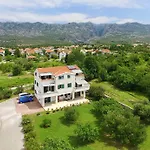 Apartman Ana