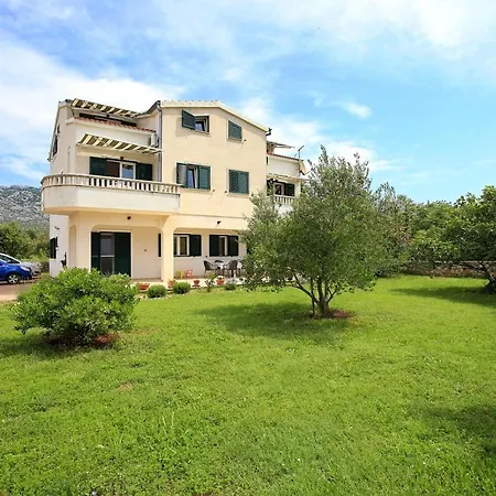 Ana Апартаменты *