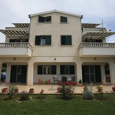 Ana Apartament